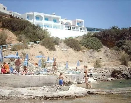 Castelia Bay Hotel 2*