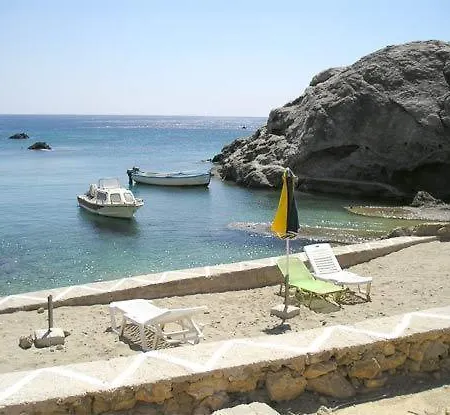 Castelia Bay فندق 2*