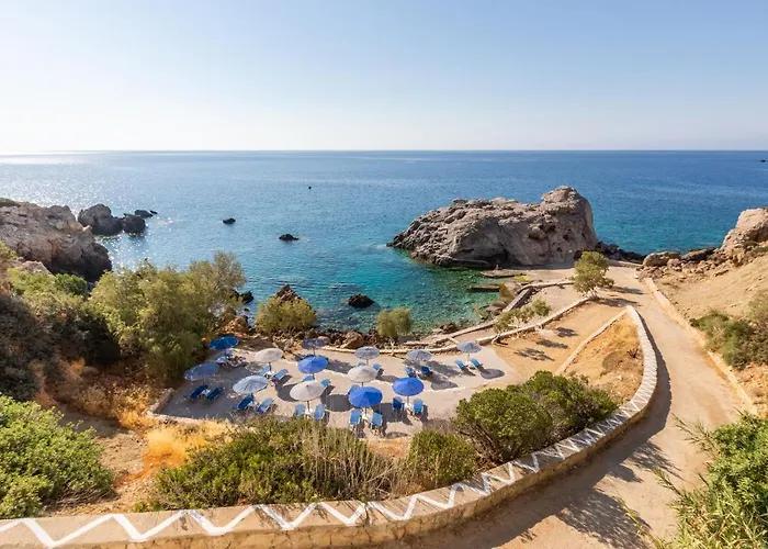 Castelia Bay Hotel