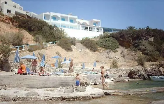 Castelia Bay Hotel 2*