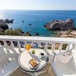 Castelia Bay