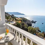 فندق Castelia Bay