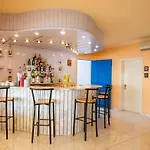 فندق Castelia Bay أموبي