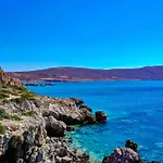 Castelia Bay فندق 2*