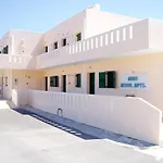 فندق Castelia Bay 2*