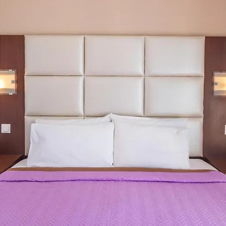 Hotell Castelia Bay Amoopi