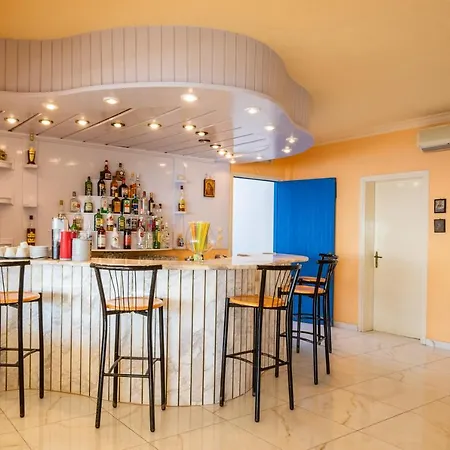 Hotel Castelia Bay Amoopi