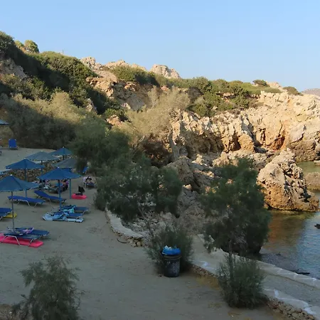 Castelia Bay Hotel