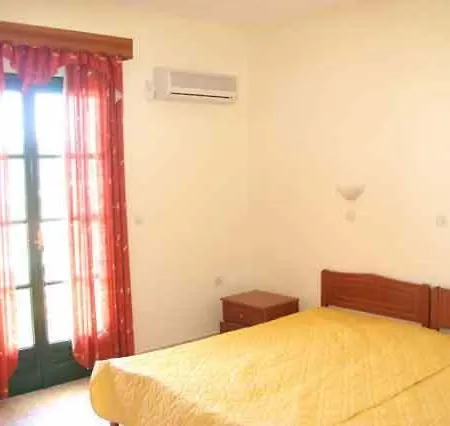 Castelia Bay Отель