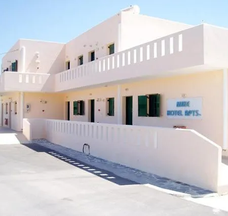 فندق Castelia Bay 2*