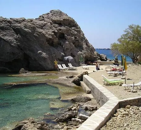 Hotel Castelia Bay Amoopi