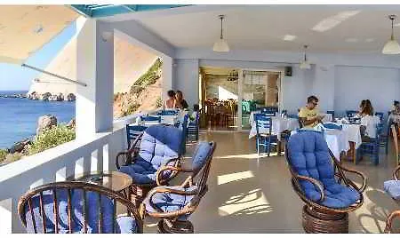 Castelia Bay Hotell Amoopi