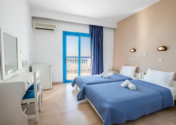 Castelia Bay Hotel 2*