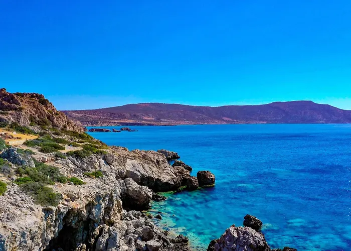 Castelia Bay Hotel 2*