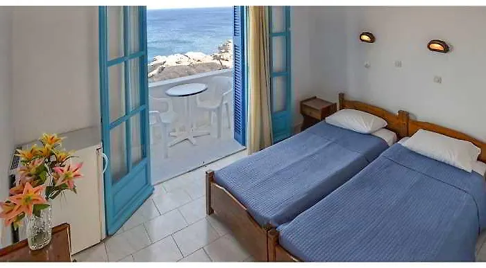 Castelia Bay Hotel 2*